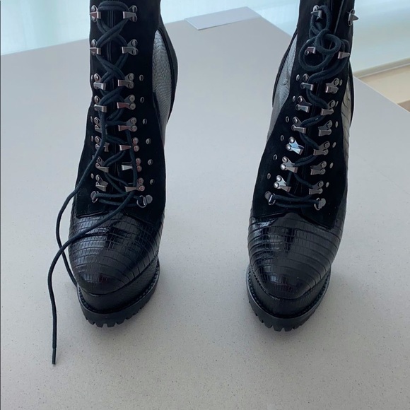 Alaia Black leather / suede boots - Picture 2 of 4